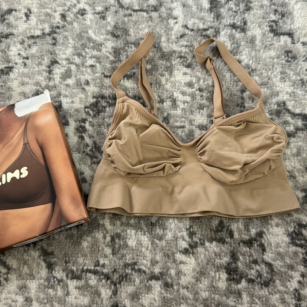 SKIMS SEAMLESS SCULPT BRALETTE - Picture 5 of 5